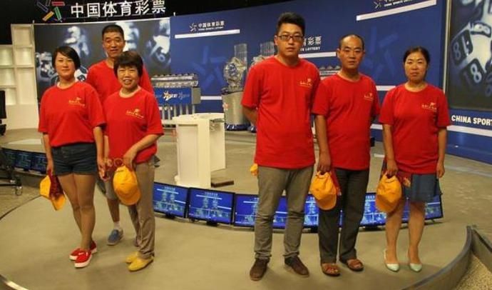 开奖号码|20077期大乐透开奖结果，头奖空开，彩民道：开奖号码太奇葩！