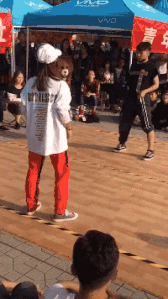 姑娘|搞笑GIF段子:姑娘不怕你笑话,我就很有本事!