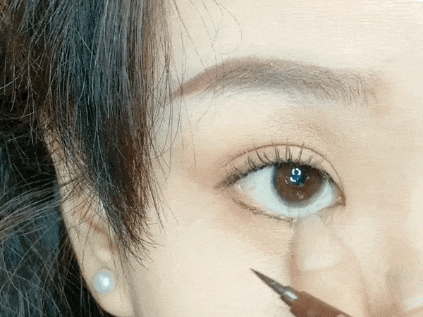 眼线|昕美妆 | 复古港风妆容分享