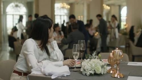  戳破|《三十而已》王漫妮重病后相亲，被同事戳破真相，百万大单悟婚姻