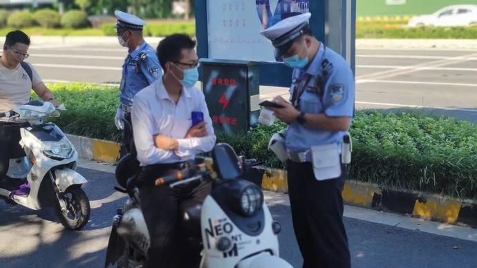  实拍|实拍！通告实施首日