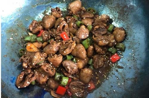 鸡心|爆炒孜然鸡心滑嫩美味，去腥又能增香，这步非常关键一看就学会