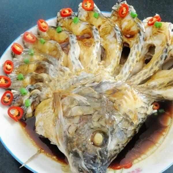  鸡蛋|精选食谱：孔雀开屏清蒸鱼、木耳炒山药、鸡蛋红烧肉、鸡蛋红烧肉