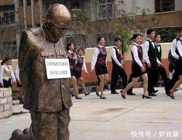 岳飞|这个恶人和大汉奸的跪像，却少有人知