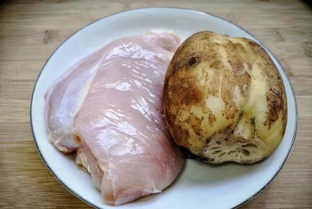  莲藕|秋天，常吃这碱性食材，和鸡肉是绝配，脆爽入味，孩子爱吃胃口好