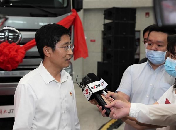  运输|开“火”车的运输人孙刚 英勇事迹获一汽解放表彰！