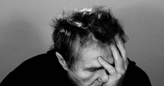 情绪|一个人吸冰毒成瘾后,精神上会发生哪些变化?