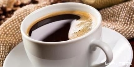 老板|吃自助餐,聪明人只拿这“3种饮料”,老板看到内心可能在“滴血”