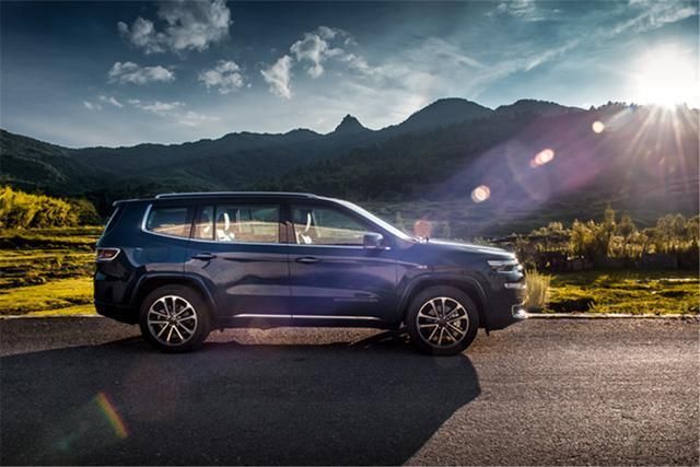 指挥官|奶爸的不二之选！2.0T+9AT，还是大7座，堪称全能家用车