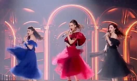  万茜|《乘风破浪的姐姐》观众喜爱排名，及颜值姐姐排行榜！