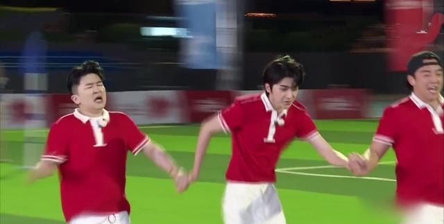  表现|张大大软弱表现让人喷饭，有一点却强过李晨，网友: 看出真实性格