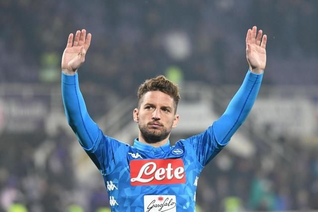 出战|每体:伤无大碍,默滕斯可以出战欧冠客场对阵巴萨