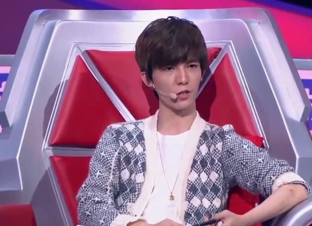  节目|郭敬明节目中公开质疑魏教授，被怼后瞬间沉默，观众响起热烈掌声