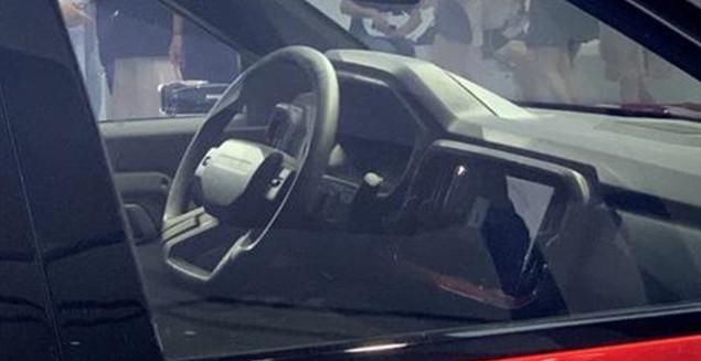  总算|五菱总算亮出“硬货”！换上银色车标，足够有诚意，真的动心了