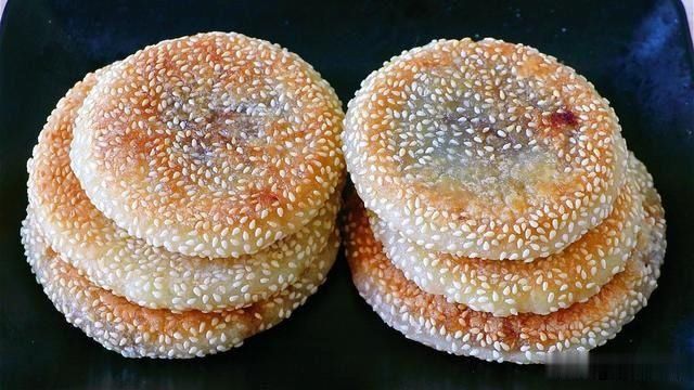  学会|糯米饼好吃有诀窍，学会这个做法，外酥里糯不粘牙，新手也能成功