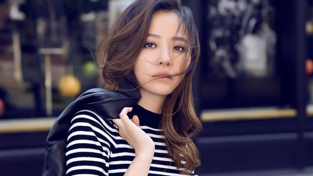  歌词|张靓颖成《新说唱》导师，歌词暗讽圈内女星：说唱实力能否被认可