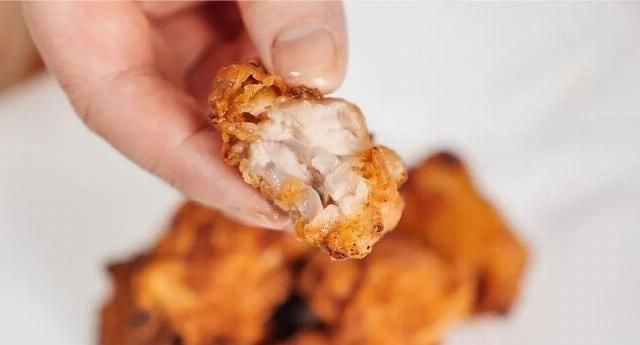 炸鸡|如果注定要长胖,为了这块能飚汁的炸鸡,我可以
