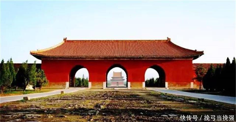 孝庄|孝庄皇后死后,为什么没有和丈夫皇太极葬在一起