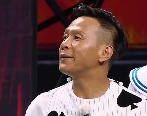  情理之中|宋小宝亮相《奔跑吧》时，还记得第一个跟他握手的是谁？情理之中