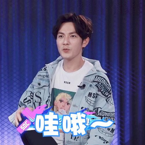  不合时宜|“不合时宜”的钟汉良？