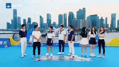  奔跑|今晚，继续跟着《奔跑吧》逛青岛！