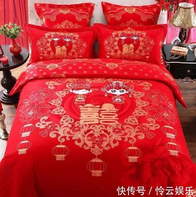 结婚|结婚婚房铺床常规流程，放置婚床的禁忌与讲究