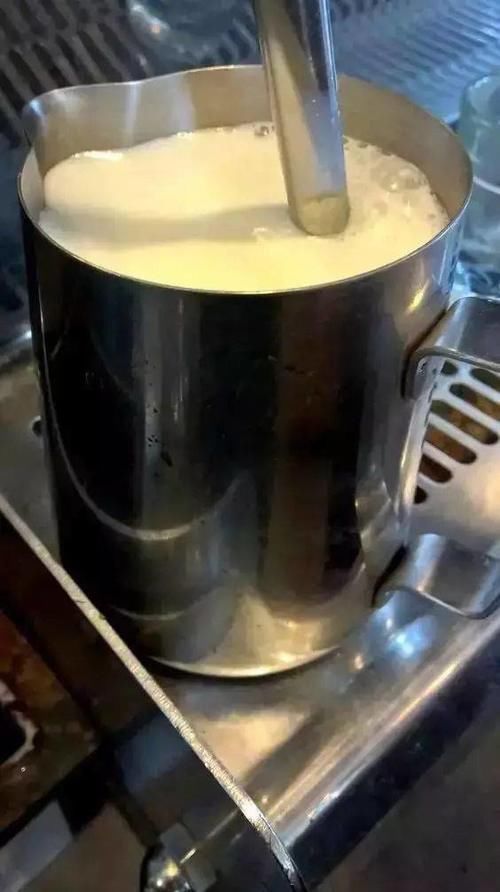  去除脂肪|咖啡奶泡打发小技巧，你的咖啡拉花再也不会塌陷了！