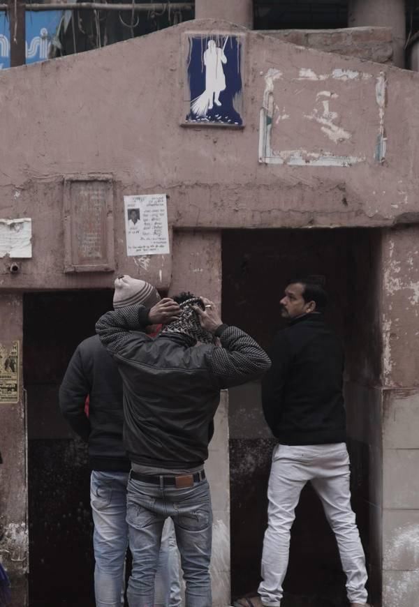  受伤|受伤的文明：印度