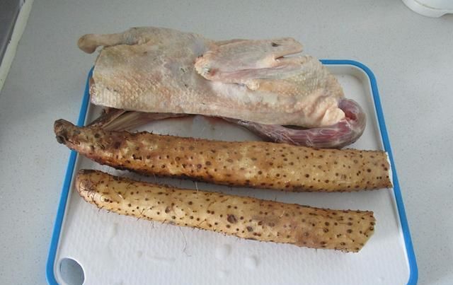  滋补|老一辈流传到今天的夏季滋补汤，夏天用它煲一锅，消内火、润五脏