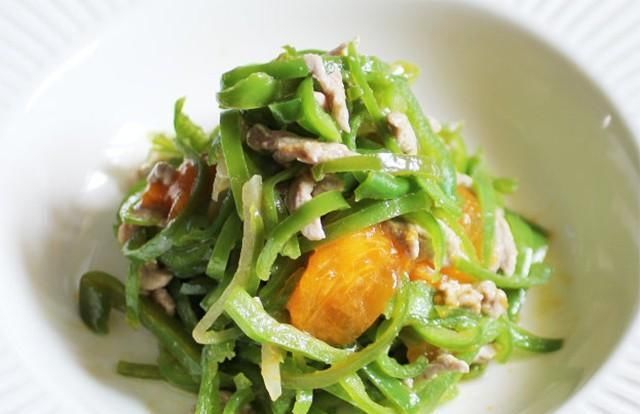  鲜嫩|青椒炒肉丝的12种做法，肉丝鲜嫩青椒爽口，开胃下饭的美味家常菜