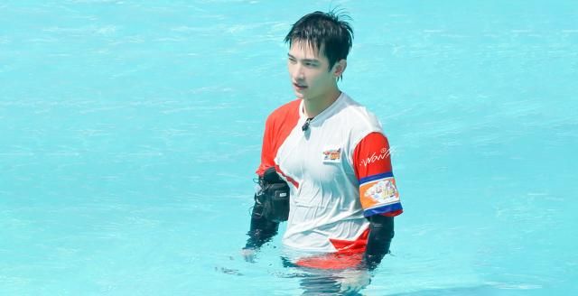  到达现场|《元气满满的哥哥》：杨洋那么可爱，为什么要欺负杨洋？