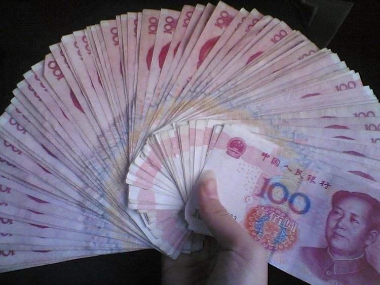 咸菜|1040传销老总上平台后的真实生活揭露:馒头和咸菜的生活,夸张吗?