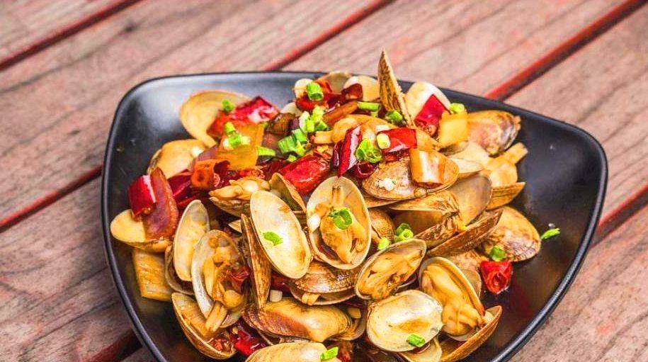 含有丰富|入秋后,这几种海鲜记得多吃,肉质鲜美、营养丰富,有你爱吃的没