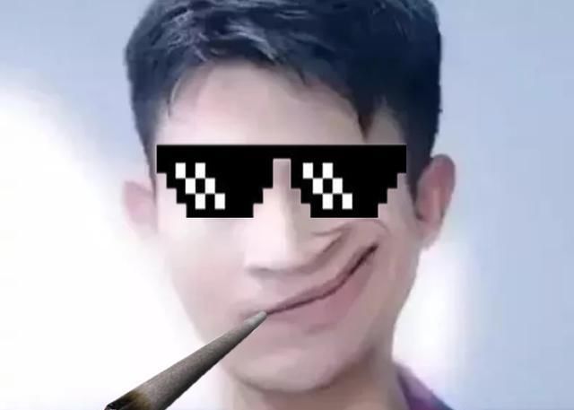  爽文|看完网络爽文的尬剧广告，我的嘴也笑歪了