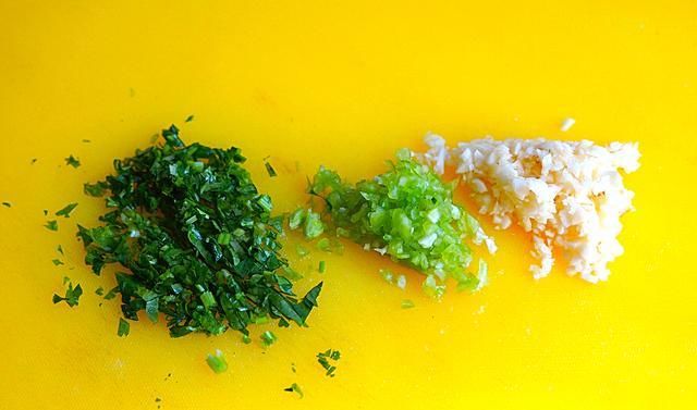  厨房|三伏天，不入厨房也能做菜，不用炒，拌一拌就能吃，好吃到嗨