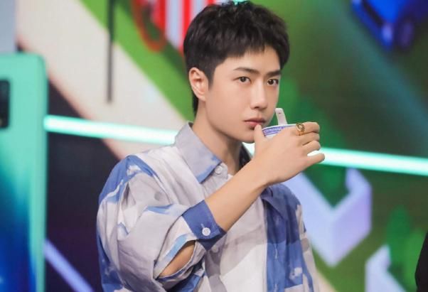  吸引|王一博为啥那样吸引人？这是一个观众见过的答案