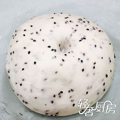  后我们|黑芝麻培根可颂角