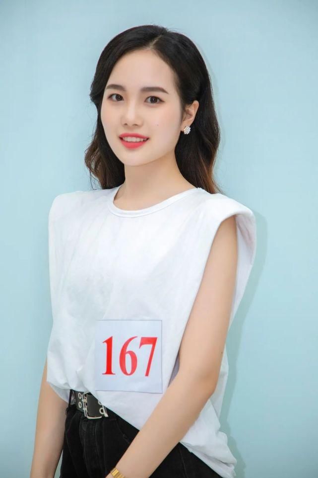  重庆|80位重庆小姐复赛选手齐亮相，小姐姐邀你投票喽！