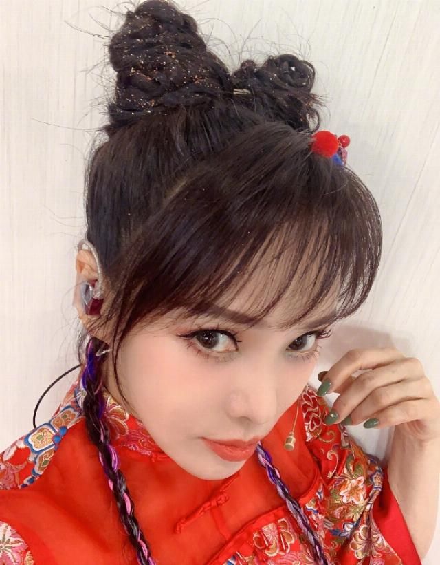 后台|伊能静晒《姐姐》录制后台照 预告将写万字毕业感言