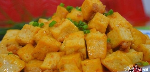 我家|我家豆腐从不炖着吃,不煎不煮,做法很简单,好吃极了