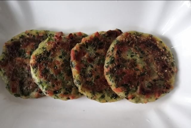 内里|既不揉面也不发面,还不担心弄脏手,外表焦香酥脆,内里柔软细腻