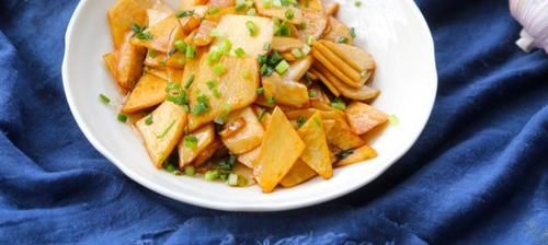  高笋|7月，别老吃豆角茄子，它肉白如玉，清爽可人，夏天吃能清暑解烦