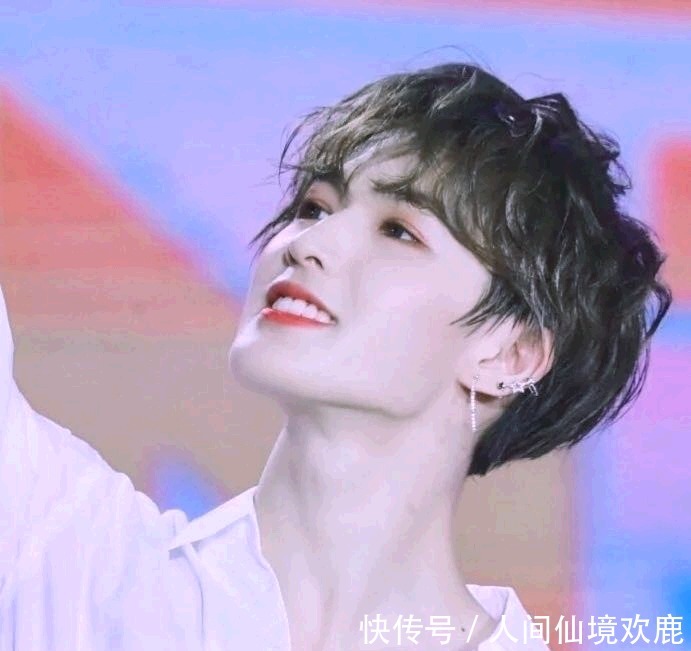 朱正廷|乐华艺人是提线木偶?朱正廷演唱会读信,竟发现内容被篡改