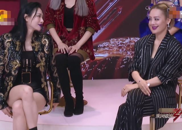  排名|王霏霏超越宁静夺得第一名，见到静姐反应后，果真有“大将之风”