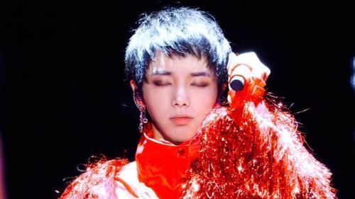 鸟巢|在鸟巢开过演唱会的7位歌手,有的场场爆满,有的赔到“破产”