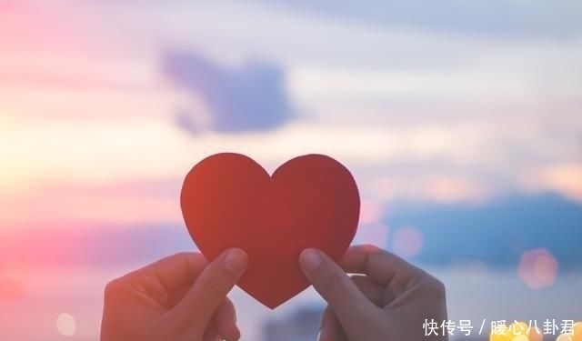 表白|十二星座男爱了多久会表白