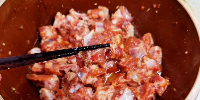 立秋前|立秋前,遇到此碱性蔬菜,我从不还价,维C含量极高,蒸包子最香