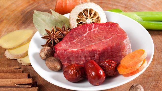  牛肉|大厨炖牛肉时，偷偷加点它，炖出的牛肉又烂又好吃，一般不对外说