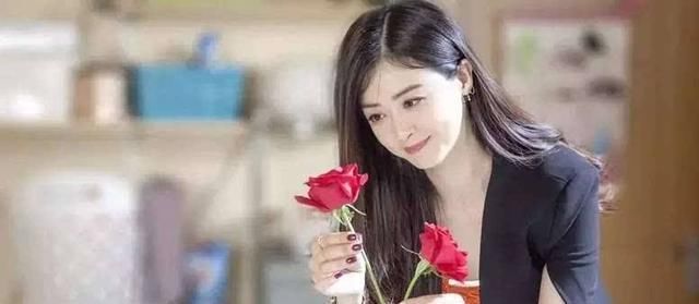  闺蜜|闺蜜之间的爱恨情仇，无非就是你抢了我男人