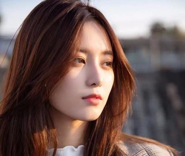  资源|徐艺洋资源？杨超越进组？虞书欣被卡资源？欧阳娜娜资源好？